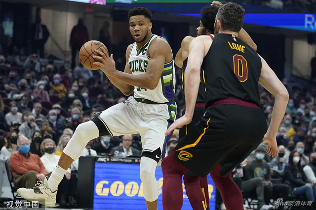 强调团队自 强调团队自